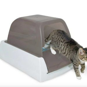 PetSafe ScoopFree Ultra Self-Cleaning Cat Litter Box (New in box, never used)